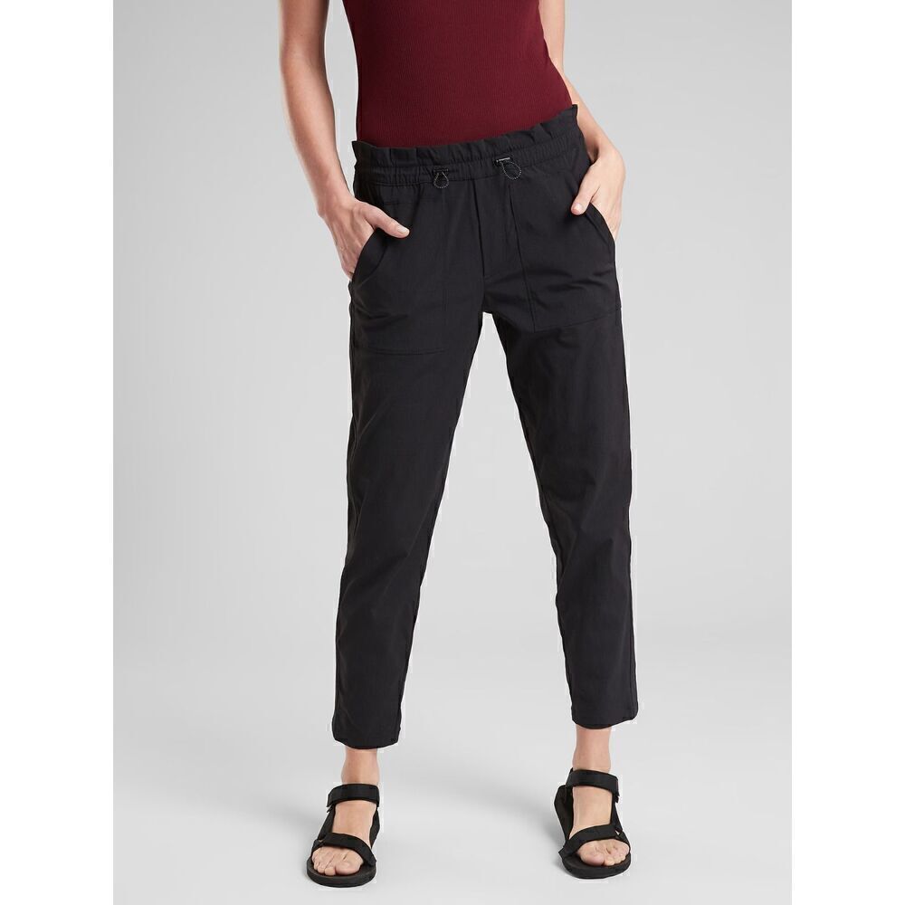 Athleta Women’s Size 2 Black Trekkie Paper Bag Hiking Pant Jogger Athletic
